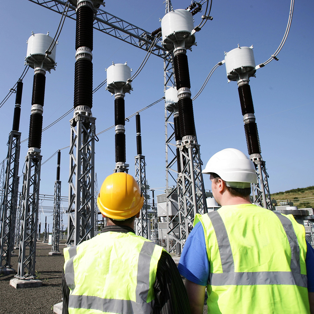 ingenieros-planta-energia
